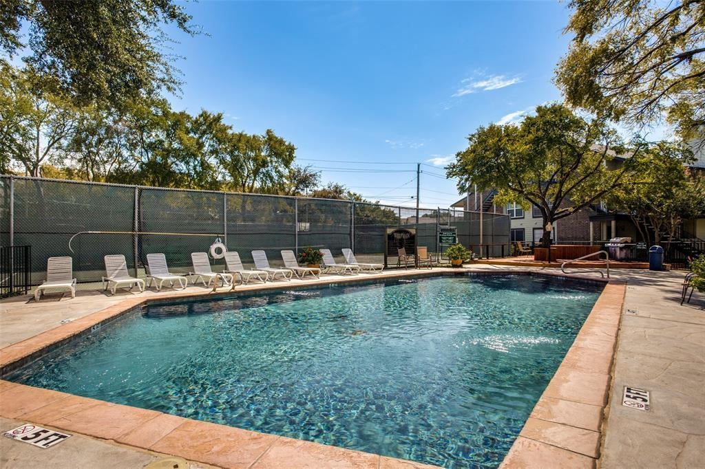 5981 Arapaho Road 1003, Dallas