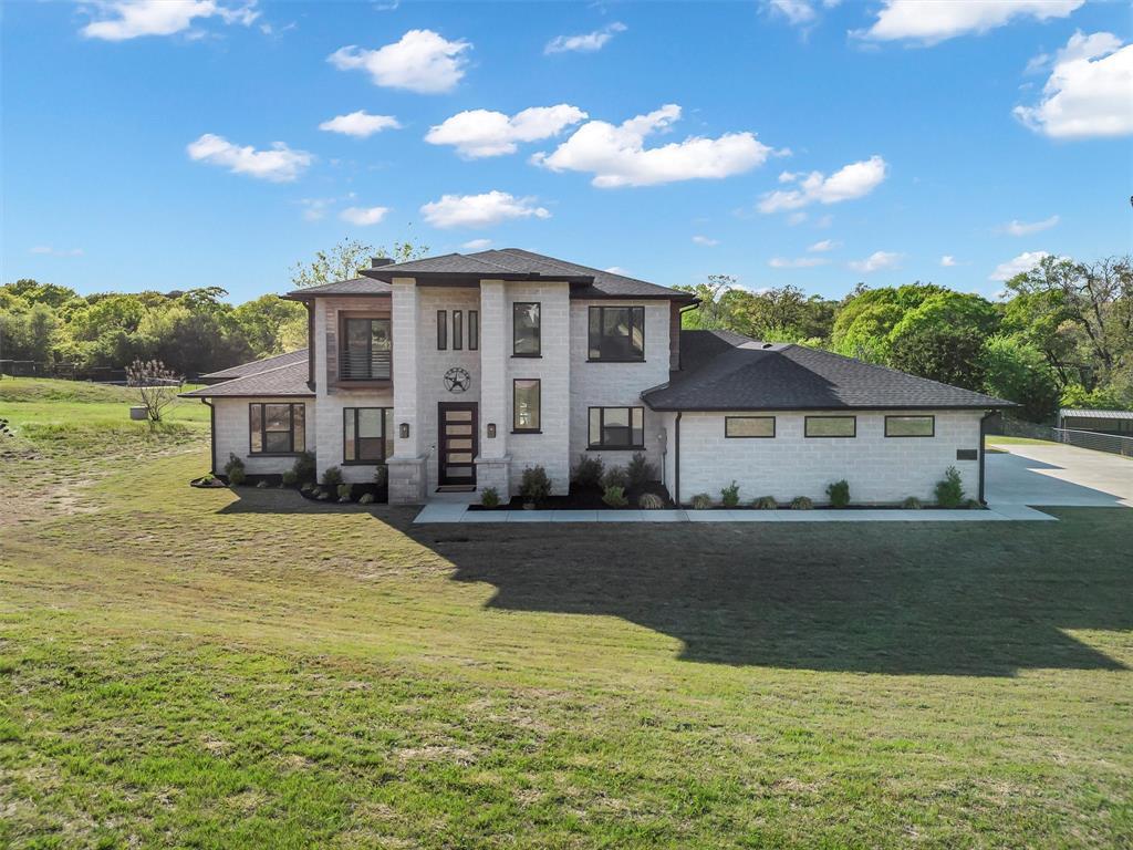 175 Bittersweet Trail, Weatherford