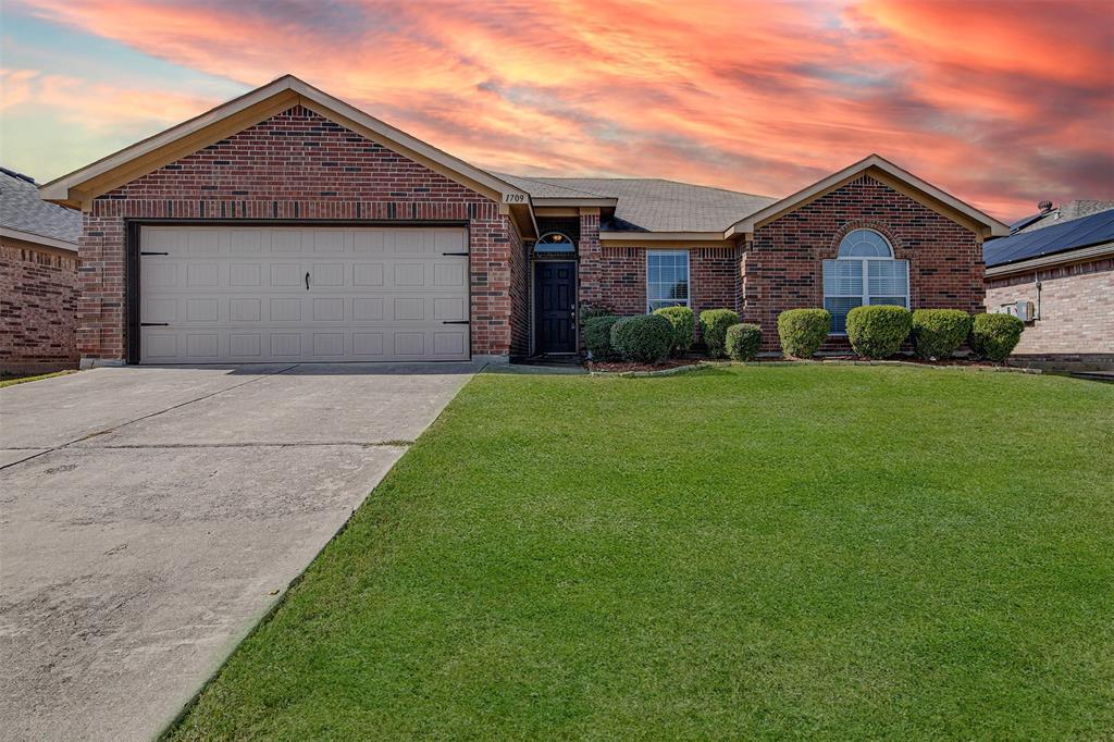 1709 La Caya Drive, Mansfield