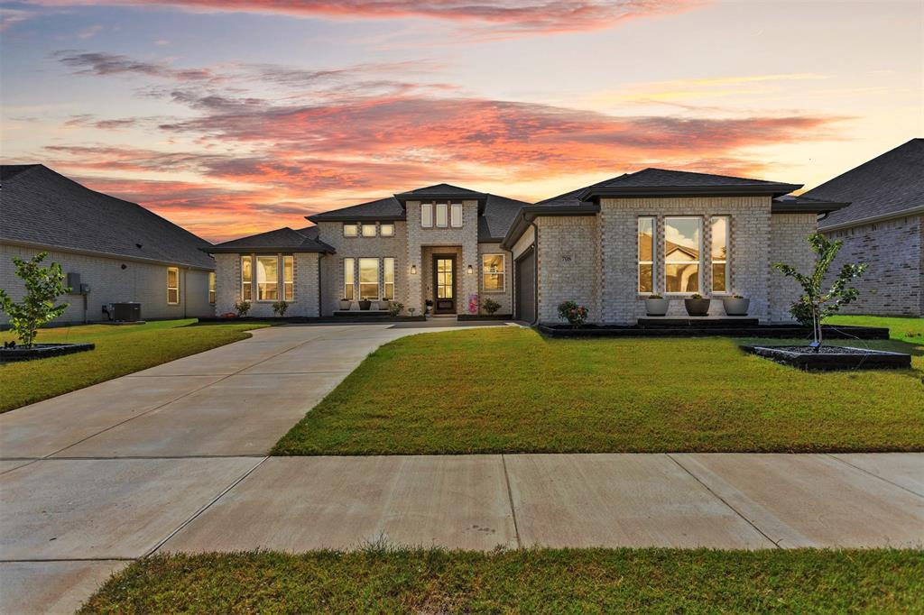 708 Lemmon Lane, Forney