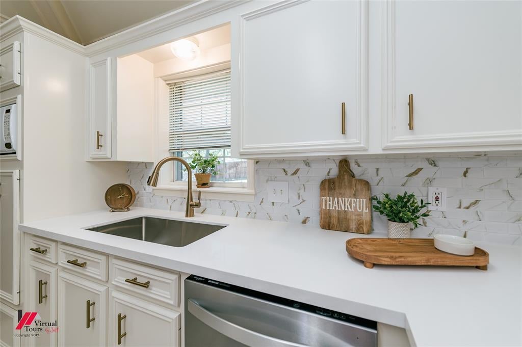 6420 Sand Hill Avenue, Shreveport