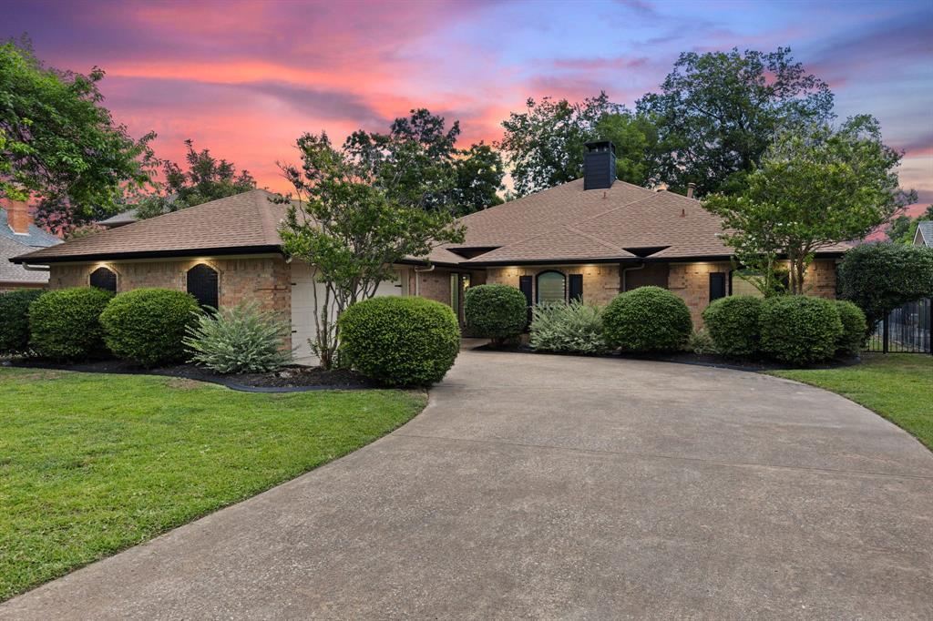 6110 Turnberry Drive, Garland