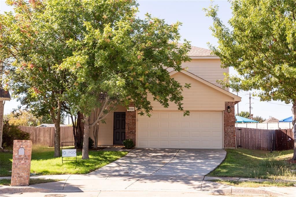 3032 Spotted Owl Drive, Fort Worth
