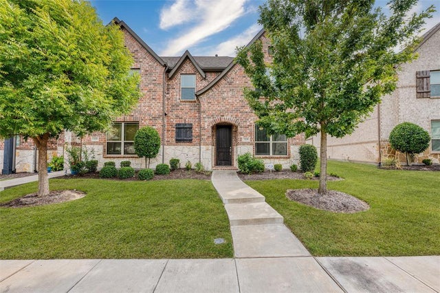 329 Carnaby Court, McKinney
