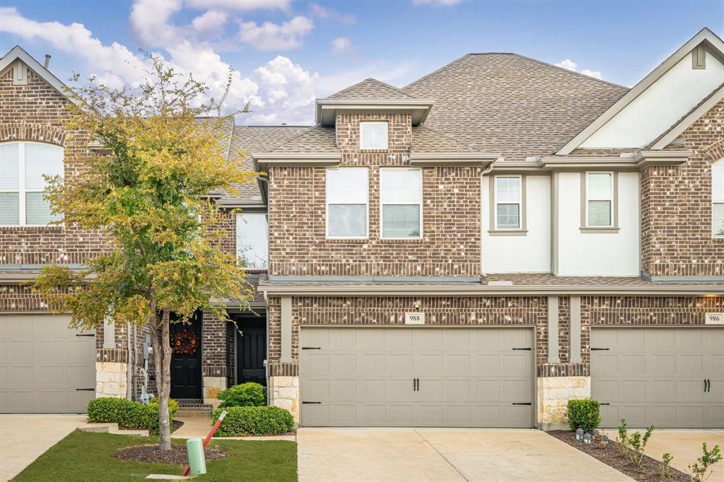 988 Emil Place, Allen