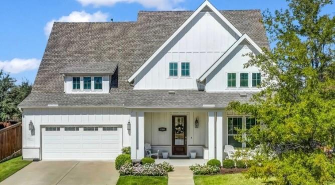 1709 Roundtree Circle E, Fort Worth