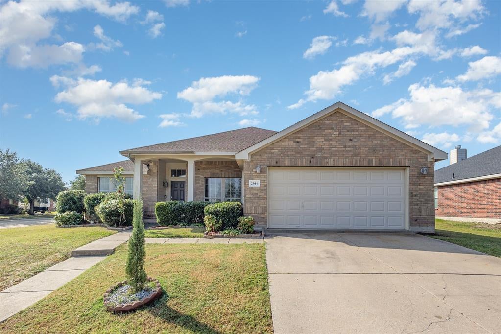 2016 Sumac Drive, Forney