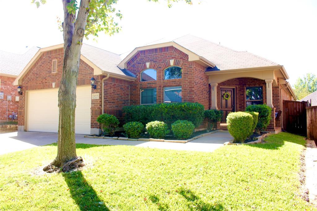 9225 Niles Court, Fort Worth