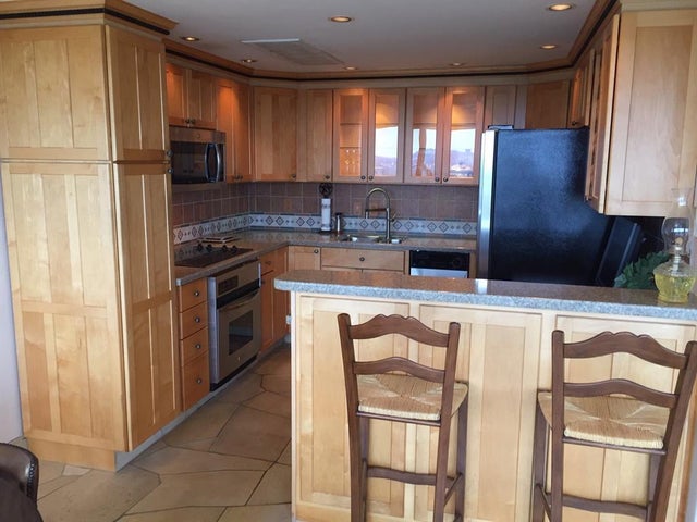 6211 W Northwest Highway 2700, Dallas