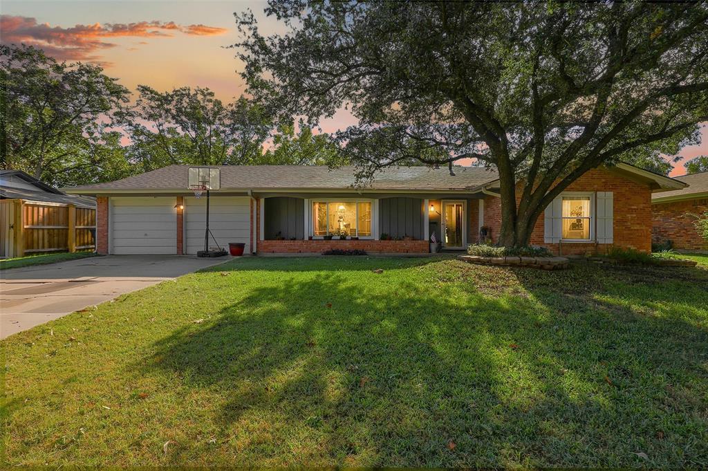 5629 Whitman Avenue, Fort Worth