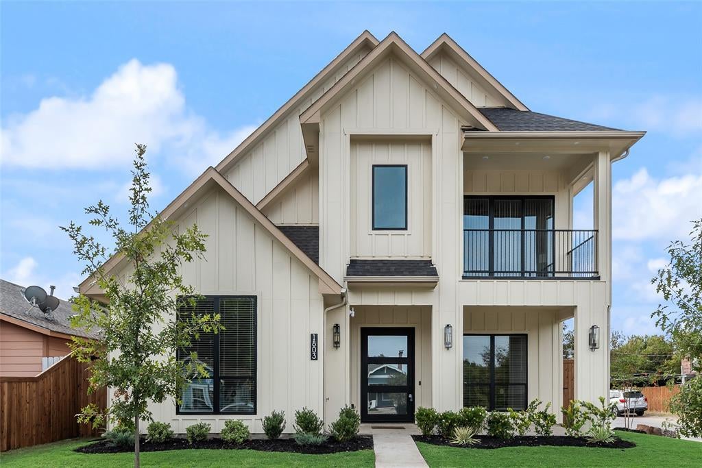 1803 Seevers Avenue, Dallas