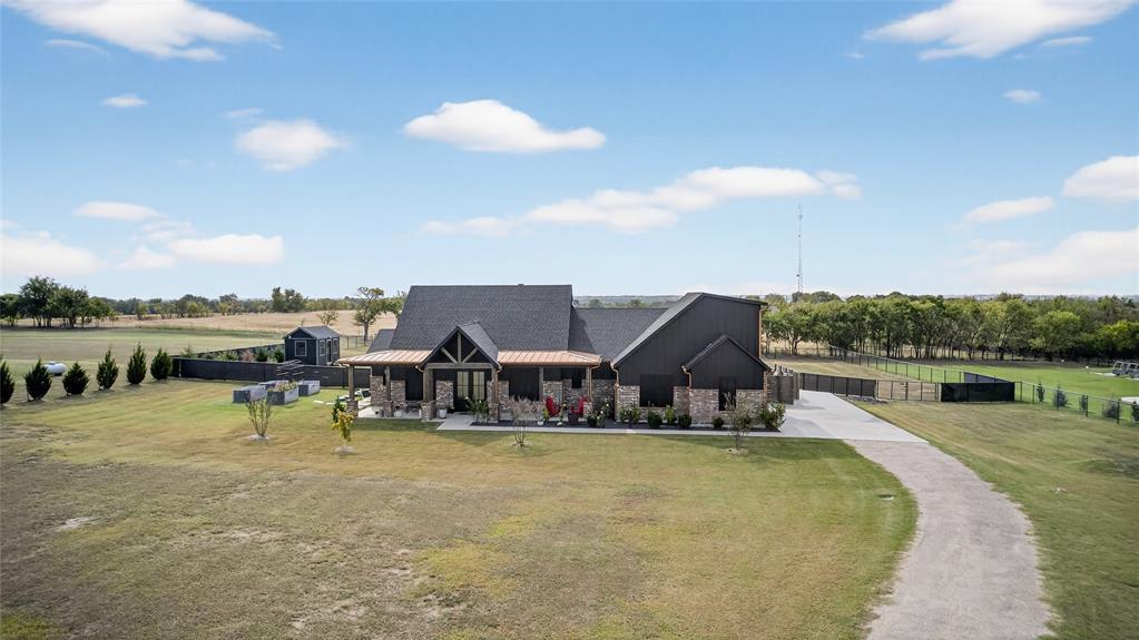 6810 Hunnington Drive, Sanger