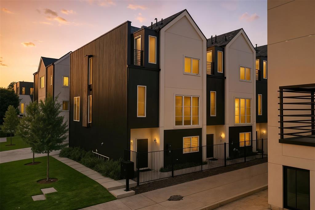 2244 Aarhus Way, Dallas