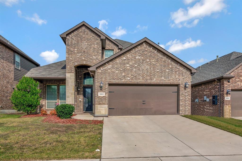3061 Bella Lago Drive, Fort Worth