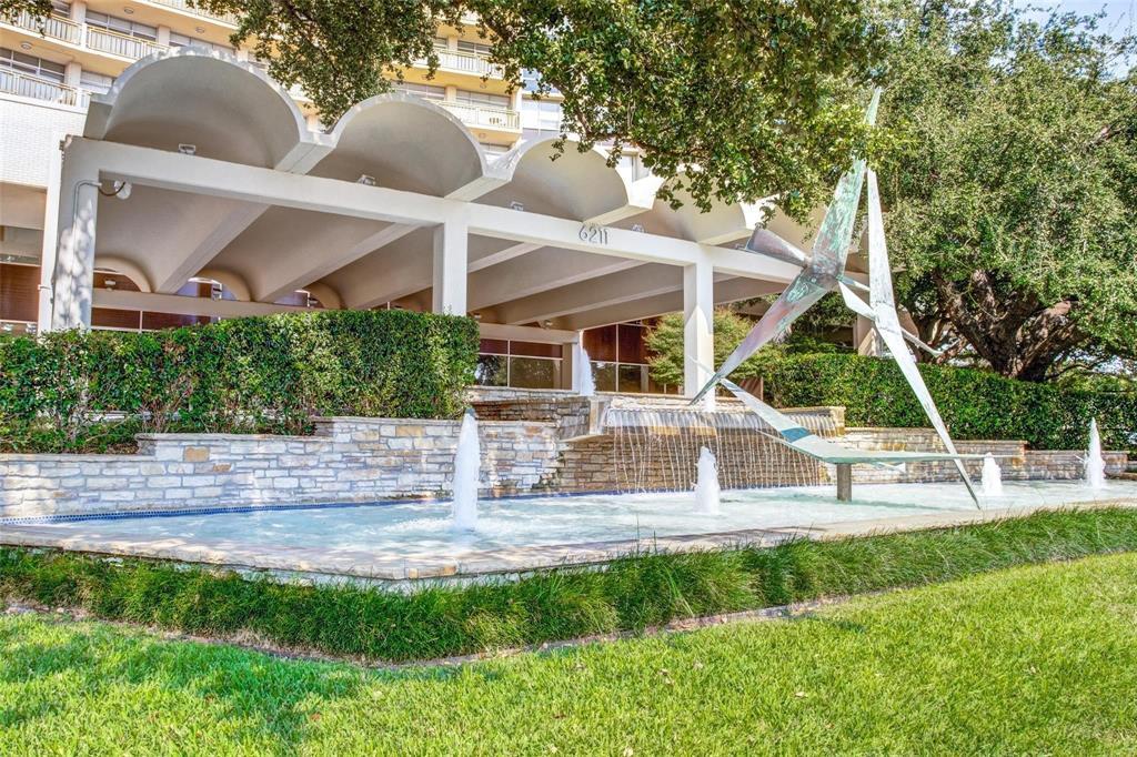 6211 W Northwest Highway 2801, Dallas