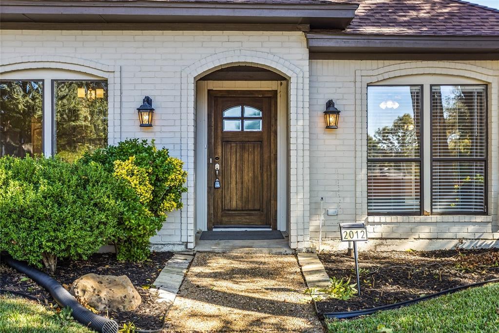 2012 Hondo Drive, Plano