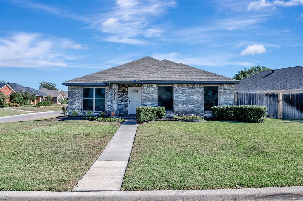 7012 Bentley Avenue, Fort Worth