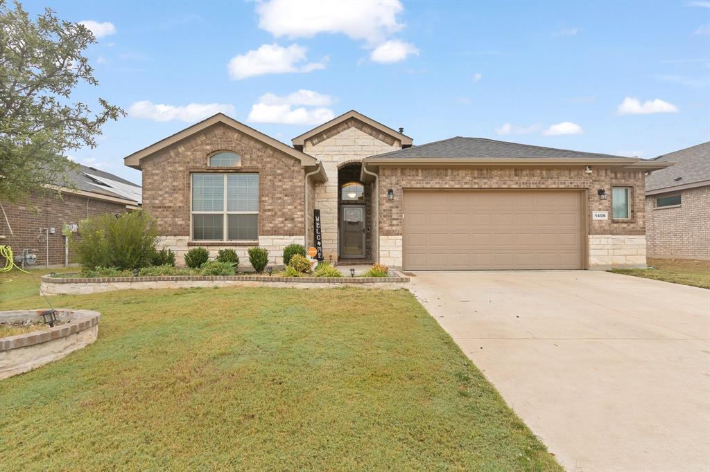 1406 Pleasanton Road, Cleburne
