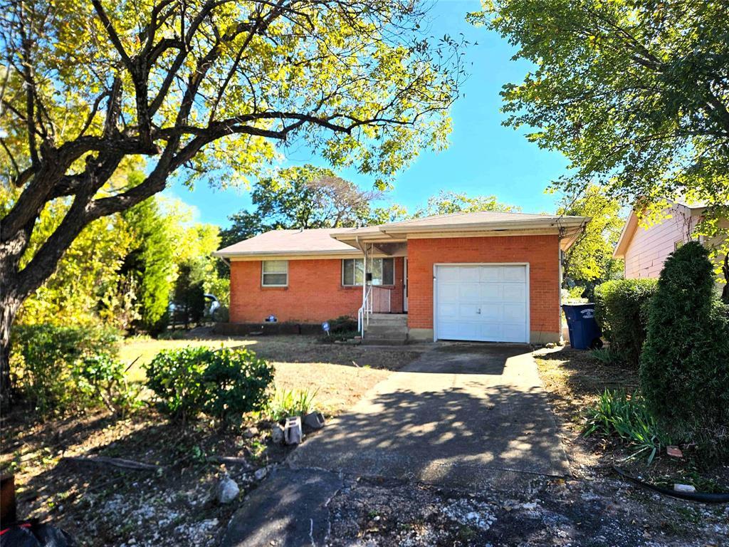 1708 Walmsley Avenue, Dallas