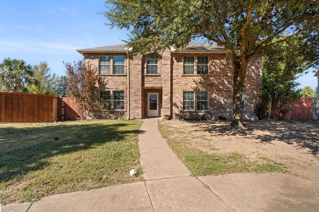 105 Foxtail Court, Red Oak