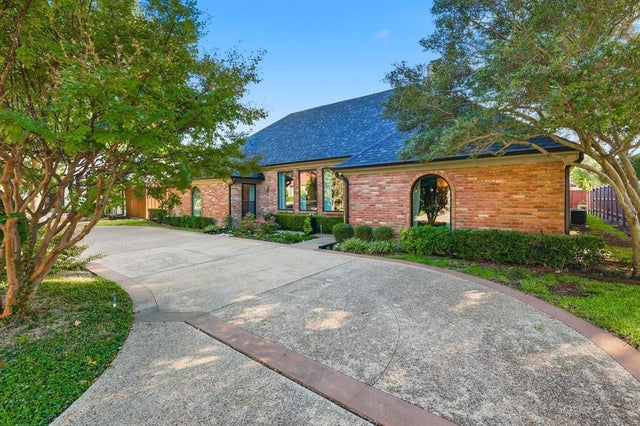 5516 Bent Trail, Dallas