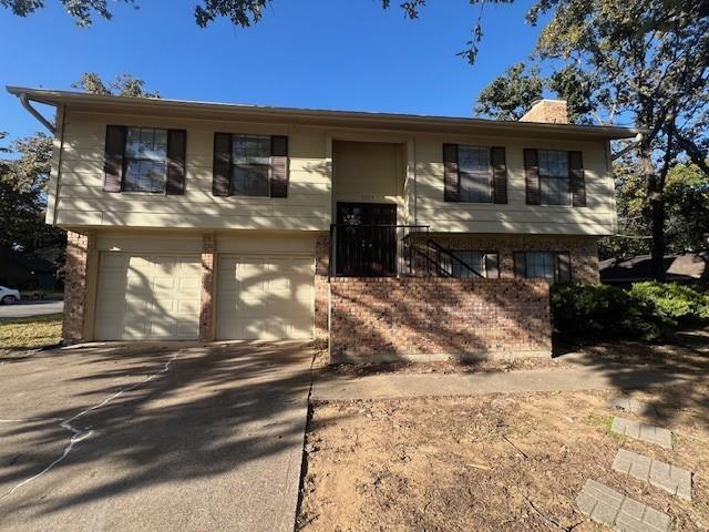 6305 High Country Trail, Arlington