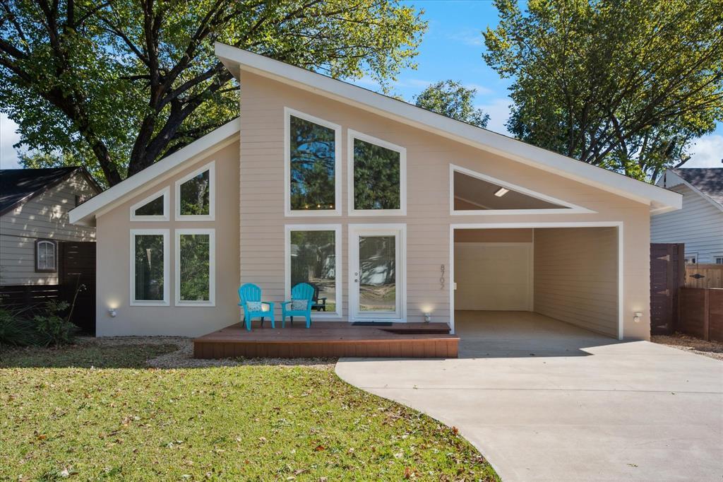 8702 San Fernando Way, Dallas