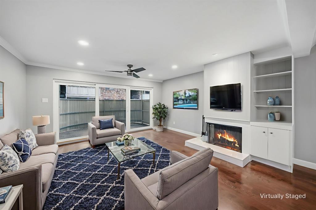 7806 Royal Lane 123, Dallas