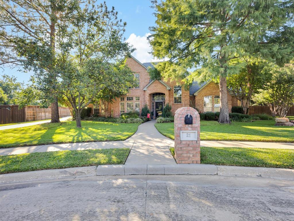 21 Wellington Oaks Circle, Denton