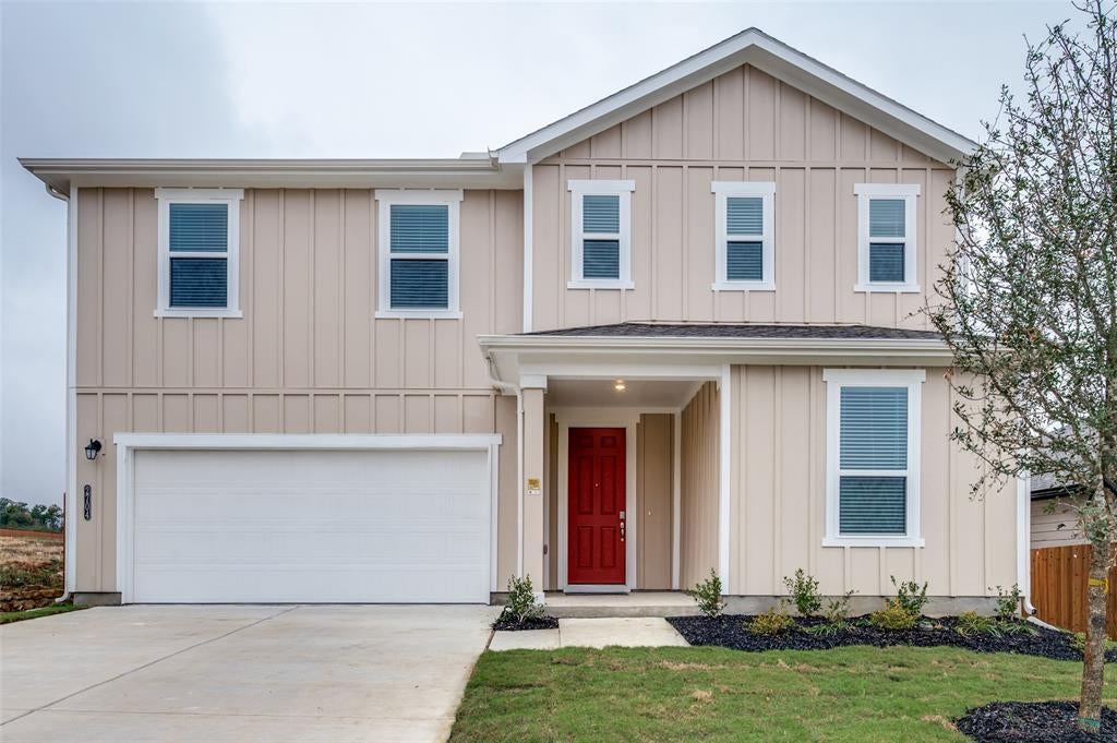 2704 Goldfinch Drive, Denton