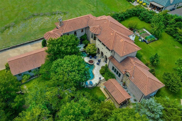 1712 Bison Meadow Lane, Heath