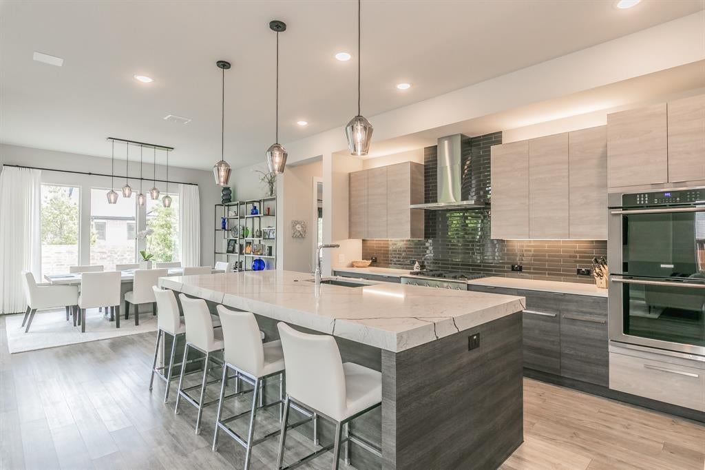 3901 Campania Court, Colleyville