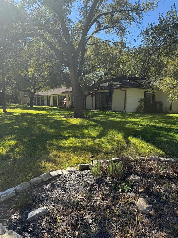 1650 Azteca Drive, Fort Worth