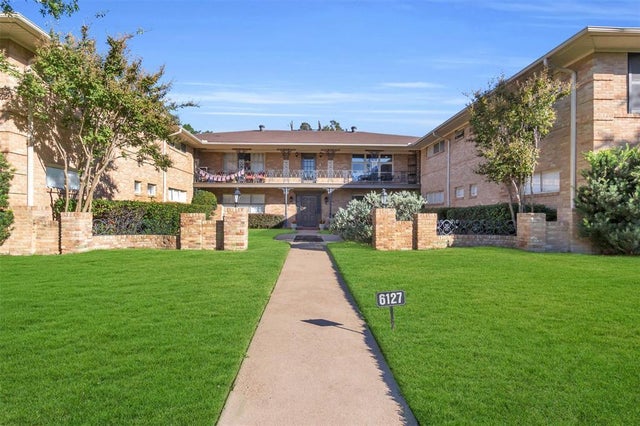 6127 Bandera Avenue D, Dallas