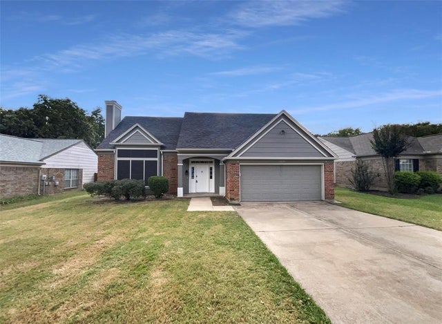 Photo of Listing #21100383