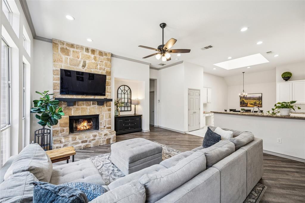 10082 Planters Row Drive, Frisco