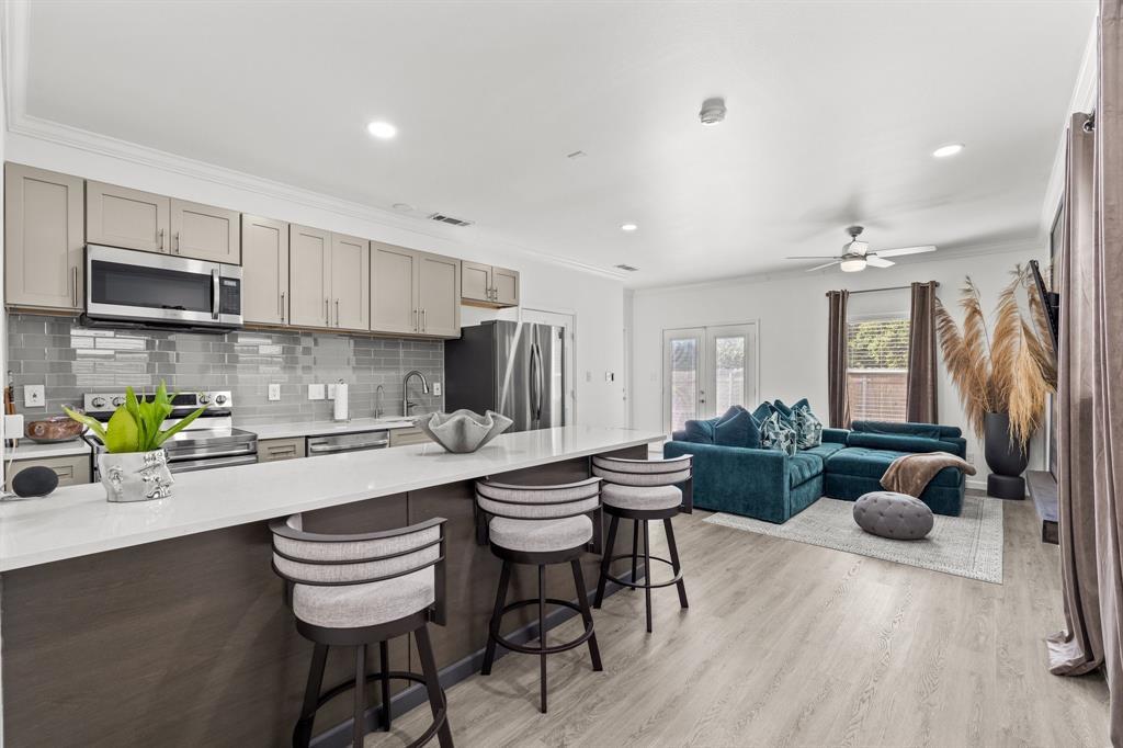 3144 Harmon Street, Dallas