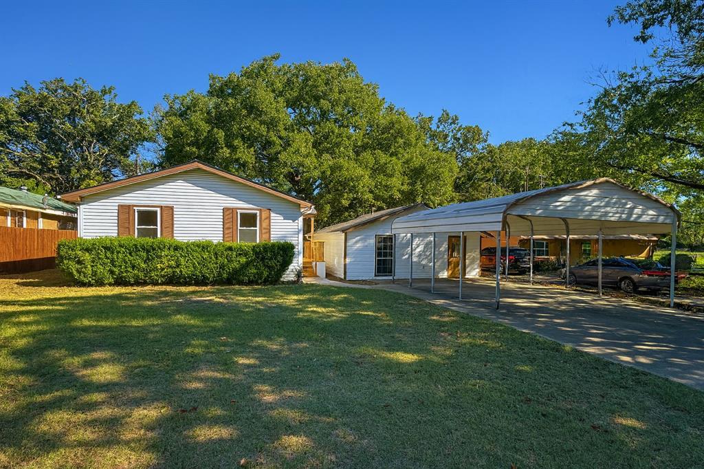 1632 E Crestway Drive, West Tawakoni