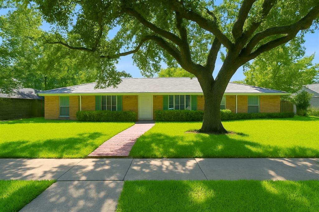 3216 Rotan Lane, Dallas