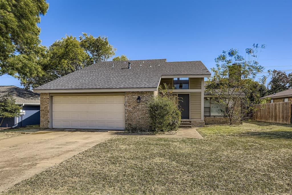 1885 Cliff View Drive, Lewisville