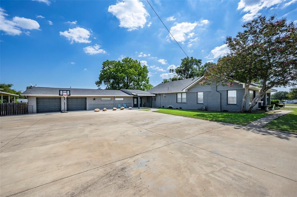 2908 Carson Street, Haltom City