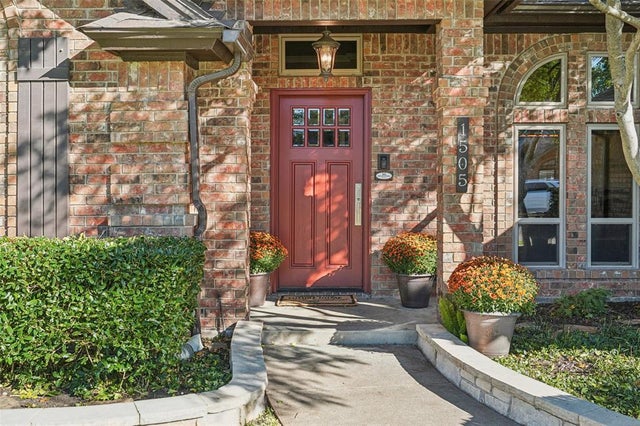 1505 Shadowbrook Drive, Keller