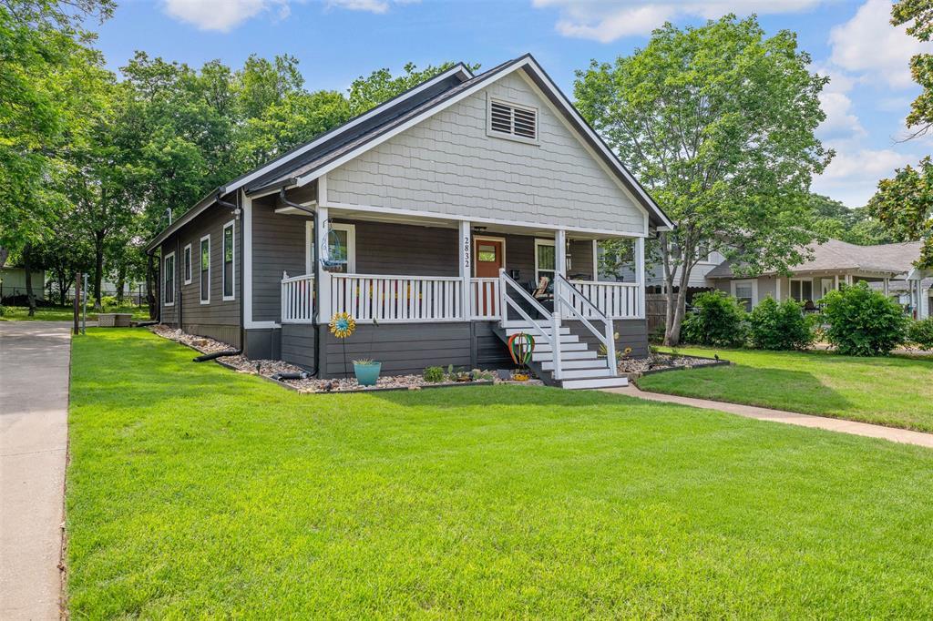 2832 Forest Avenue, Fort Worth