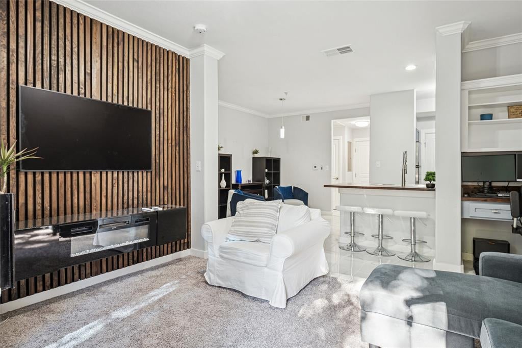 330 Las Colinas Boulevard E 152, Irving