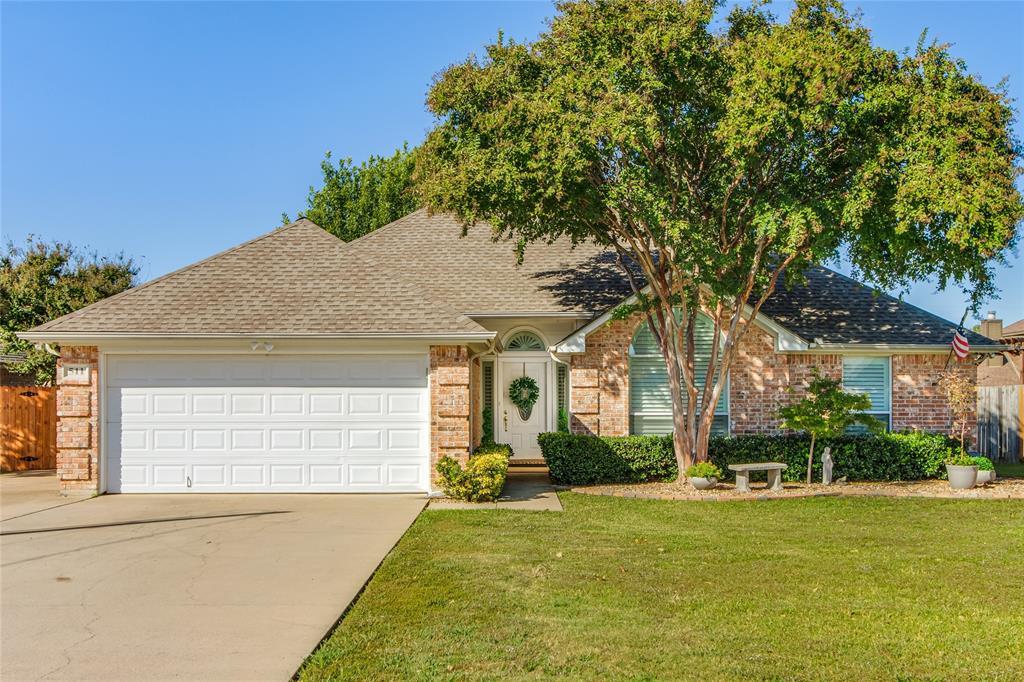 511 Oak Crest Street, Lake Dallas