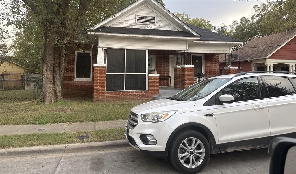 4610 Baldwin Street, Dallas