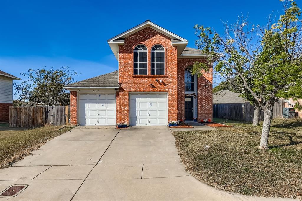 8532 Tallahassee Lane, Fort Worth