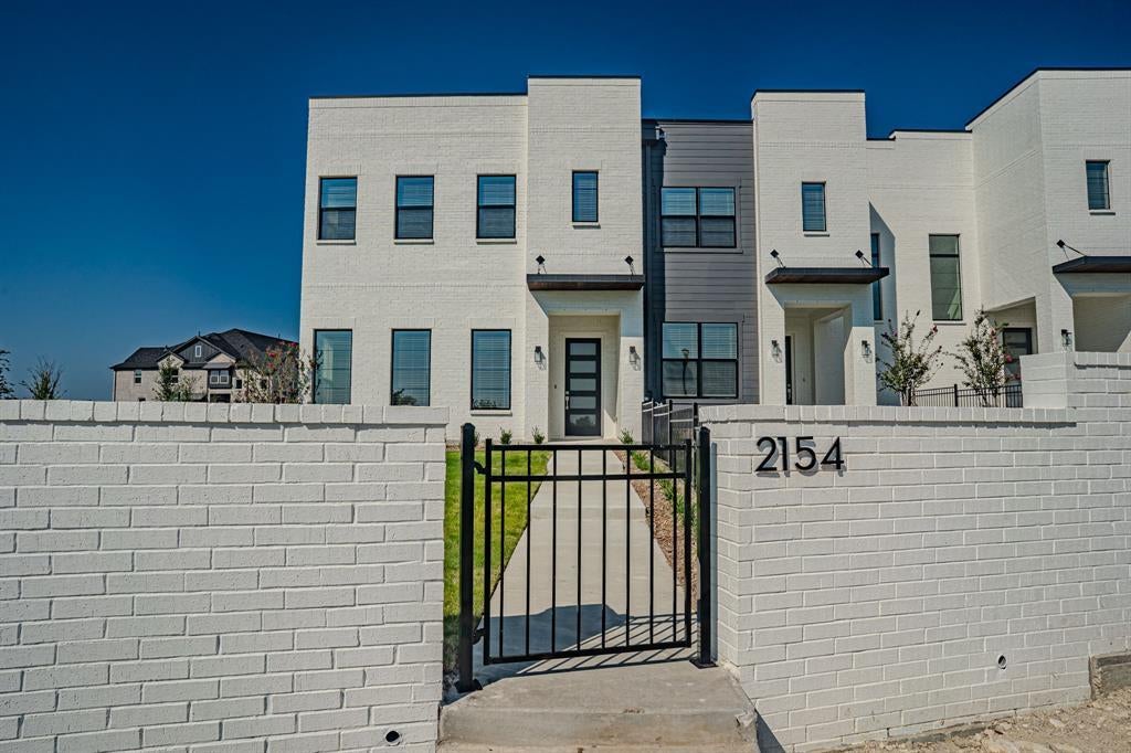 2154 Village Walk Place, Aledo