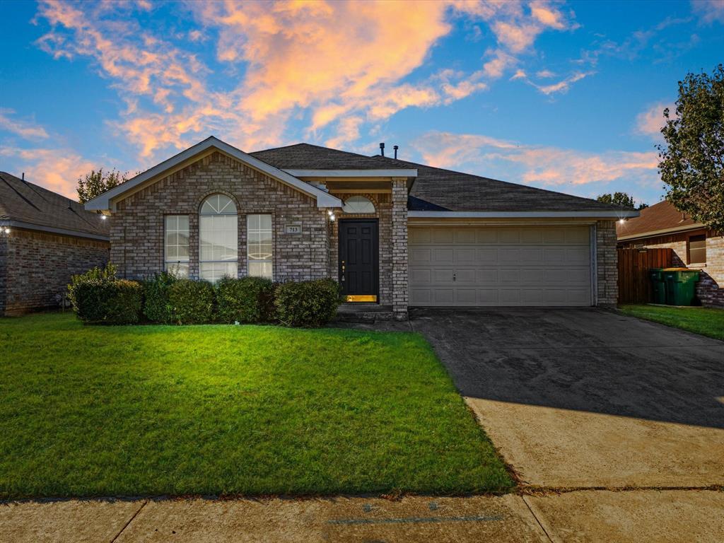 713 Azalea Lane, Cedar Hill