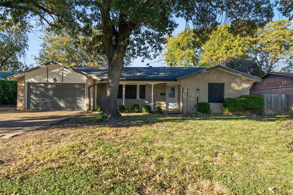 2007 E Park Row Drive, Arlington